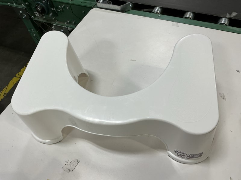 Condition photo showing Good Condition for Squatty Potty The Original Bathroom Toilet Stool, 7 Inch height, White White 7 Inch