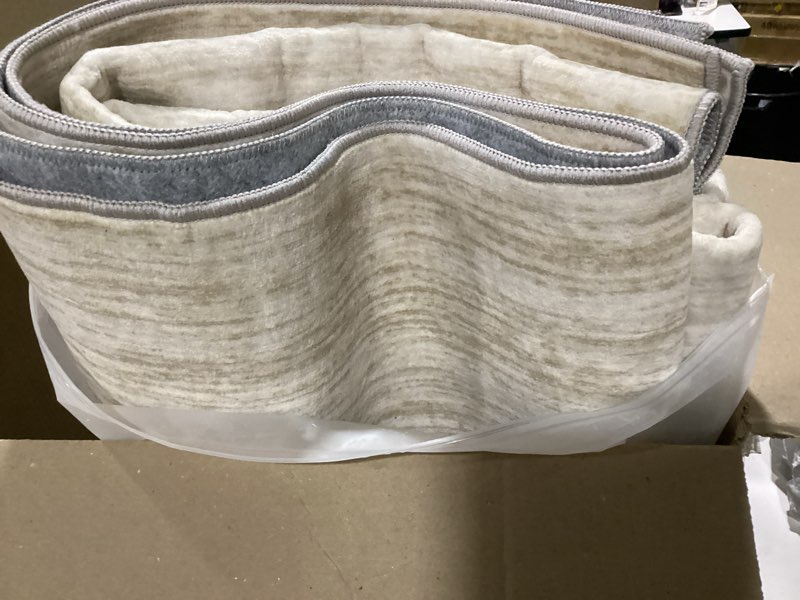 Condition photo showing Good Condition for Valenrug Washable Rugs 6x9 - Non Slip 6x9 Area Rugs for Living Room, Stain Resistant Area Rugs for Bedroom, Foldable Machine Washable Area Rug(6'x9', Beige) 09-beige 6' x 9' (Rectangular)