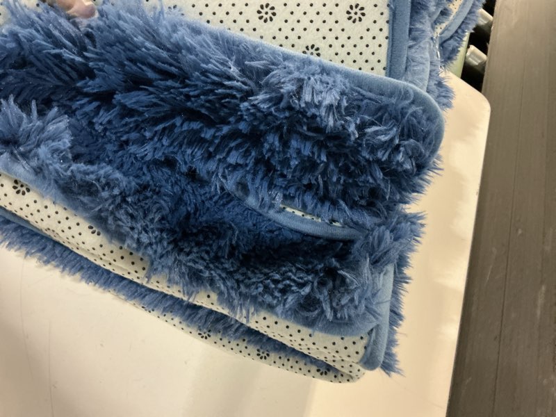 Condition photo showing Good Condition for flydoit large area rugs for living room, 5x8 feet navy blue shaggy rug fluffy throw carpets, ultra soft plush modern indoor fuzzy rugs for bedroom girls kids nursery room dorm home decor 5' x 8' (rectangular) navy blue
