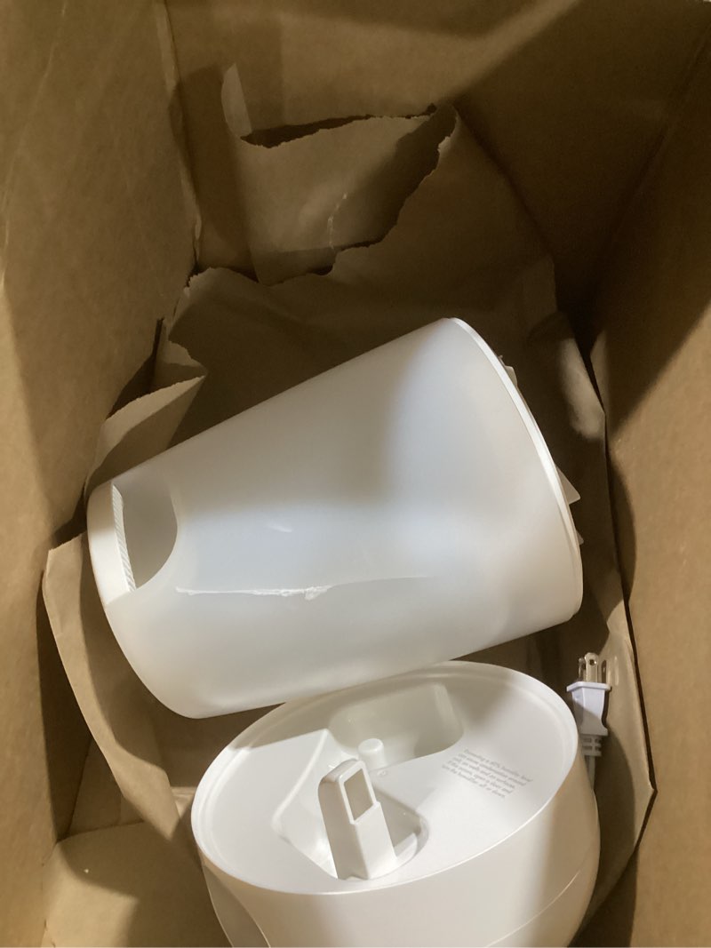 Condition photo showing As Is for Vicks FilterFree Plus Cool Mist Plus Humidifier (VUL565), Medium Room –Filter-Free Cool Mist Humidifier for Baby, Kids and Adult Rooms, Works with Vicks VapoPads