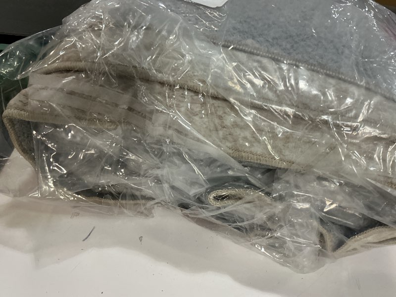 Condition photo showing Good Condition for Area Rugs 8x10 Vintage Rug: Large Washable Living Room Rug Retro Medallion Distressed Rugs Soft Low Pile Non-Slip Indoor Floor Carpet for Bedroom Kitchen Nursery Dining Table Office (Beige/Brown) Beige/Brown 8' x 10' (Rectangular)