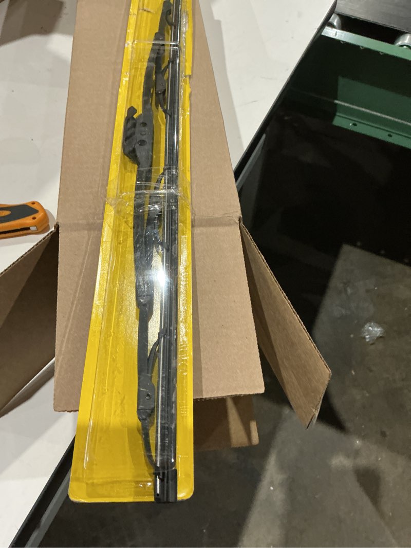 Condition photo showing Good Condition for rain-x rx30220 weatherbeater wiper blades, 20" windshield wipers (pack of 1), automotive replacement windshield wiper blades that meet or exceed oem quality and durability standards 20" pack of 1