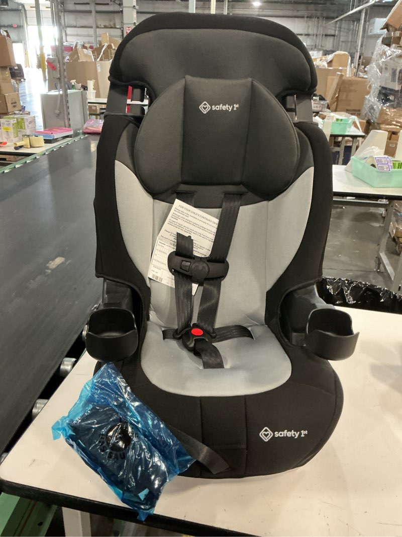 Condition photo showing Good Condition for safety 1st grand 2-in-1 booster car seat, converts from high back to belt-positioning booster, high back seat for kids 40-65, and belt-positioning 40-100 pounds, old soul