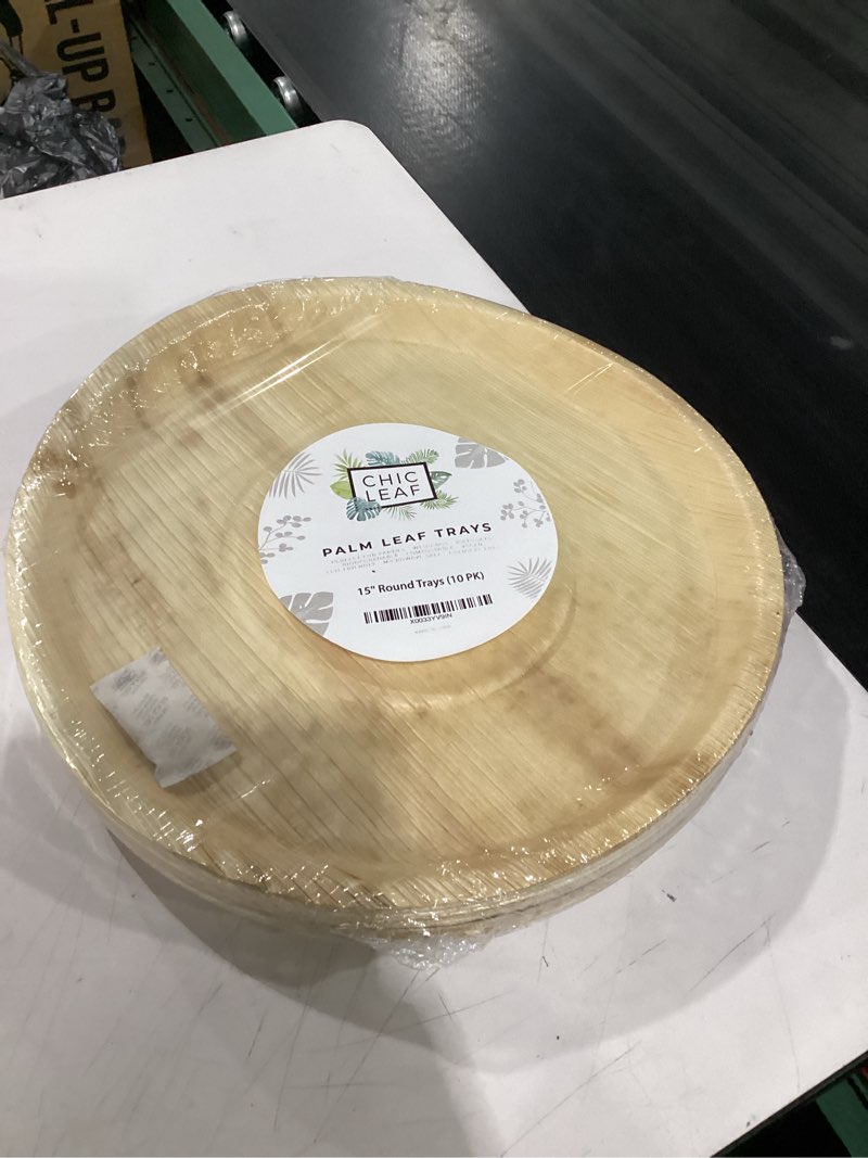 Palm leaf trays 10ct 15” round