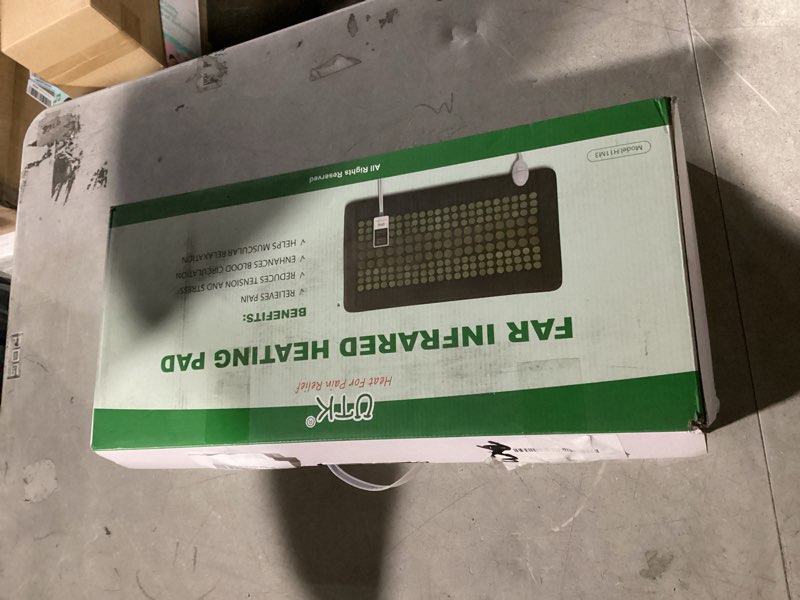 Condition photo showing Good Condition for utk far infrared heating pad for back pain relief, full back infrared heating pad, larger size with 132 jade & 54 tourmaline stones, temperature and time adjustable(21'' x 38')|gift for dad