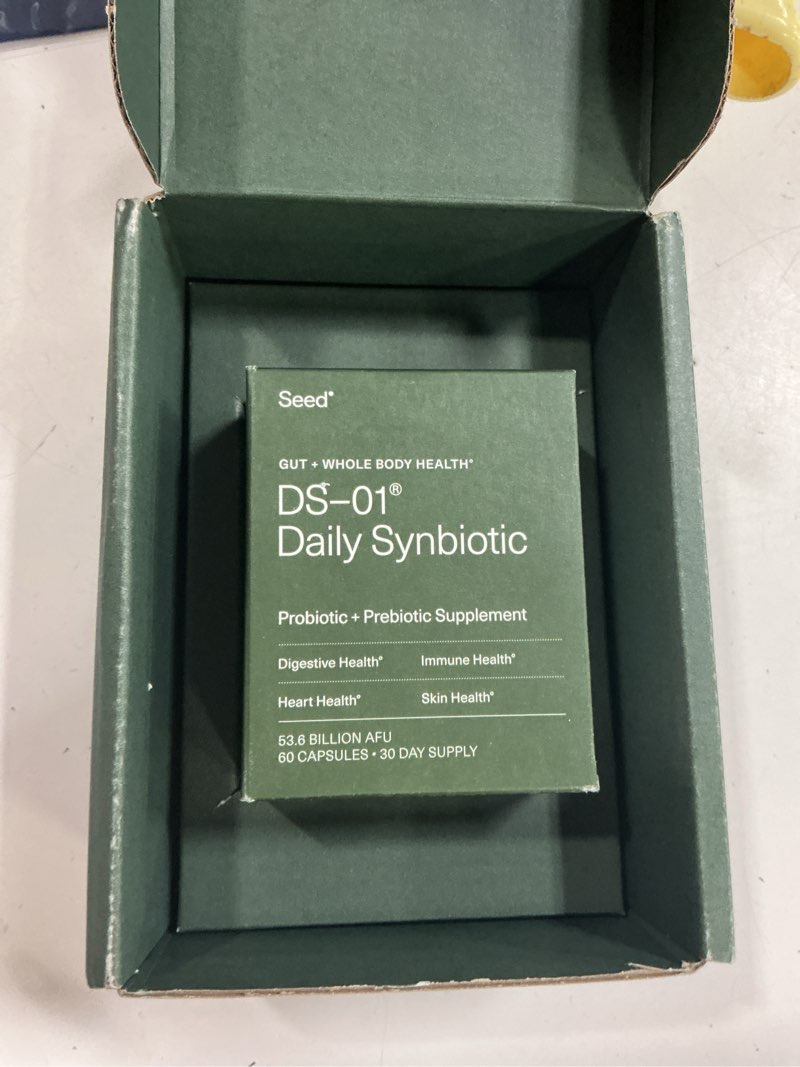 Condition photo showing New/Like New for seed ds-01 daily synbiotic supplement 60 ct. digestive,immune ,skin,heart health ( exp 09/30/2027)