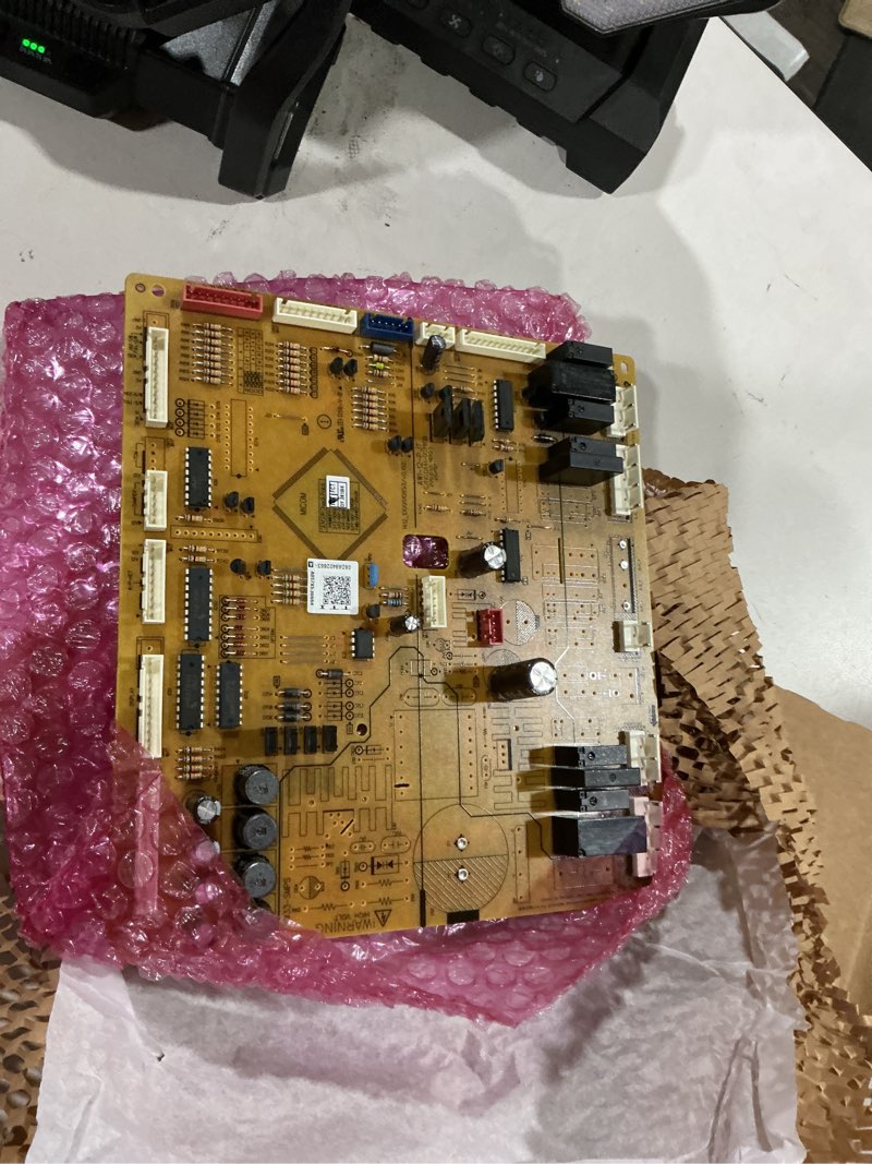 Condition photo showing Good Condition for samsung da94-02663a genuine oem main control board for samsung refrigerators