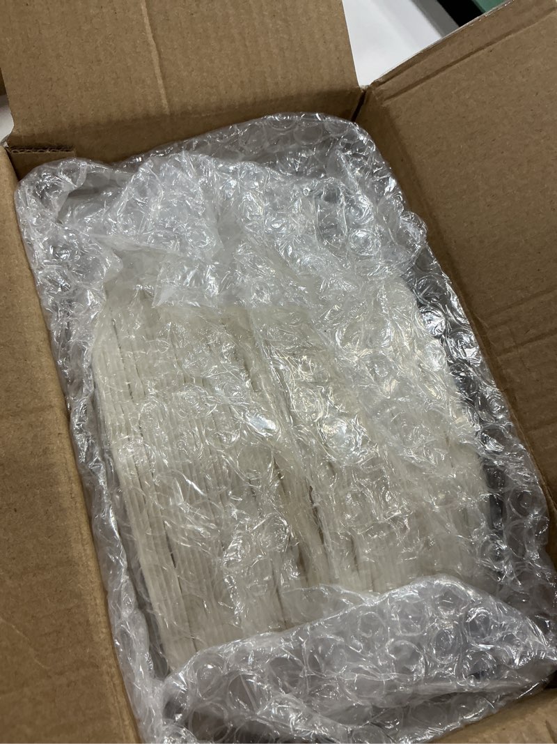 Condition photo showing New/Like New for dayammi 60pcs ivory plastic plates, party plates disposable heavy duty disposable plates premium 7.5inch ivory dessert cake salad appetizer plate hard plastic platos disposable for party wedding ivory 60pcs dessert