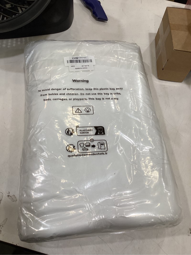 Condition photo showing New/Like New for miulee 20x20 inches pillow inserts pack of 2, decorative throw pillow inserts for couch 2 20x20 inch