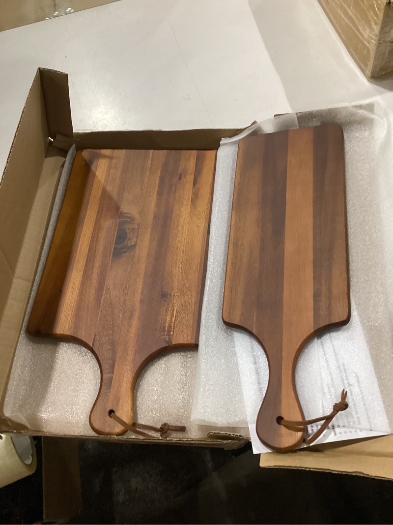 Condition photo showing New/Like New for aidea wood cutting board with handle, cheese board charcuterie board for cutting and serving, 17"x11" with 17"x6"