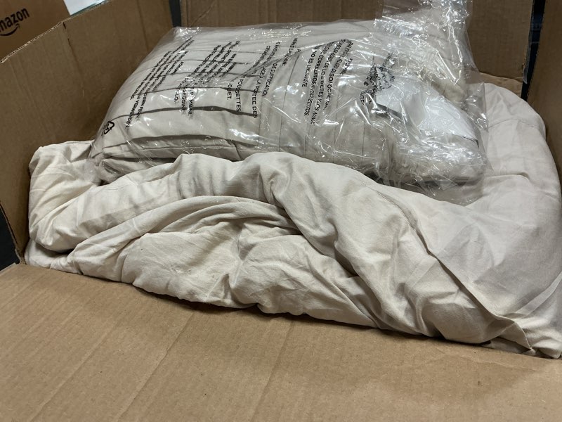 Condition photo showing As Is for bedsure queen comforter set - 4 pieces pinch pleat bed set, beige boho bedding for all season, 1 soft comforter, 2 pillowcases, 1 decorative pillow queen 01 - beige