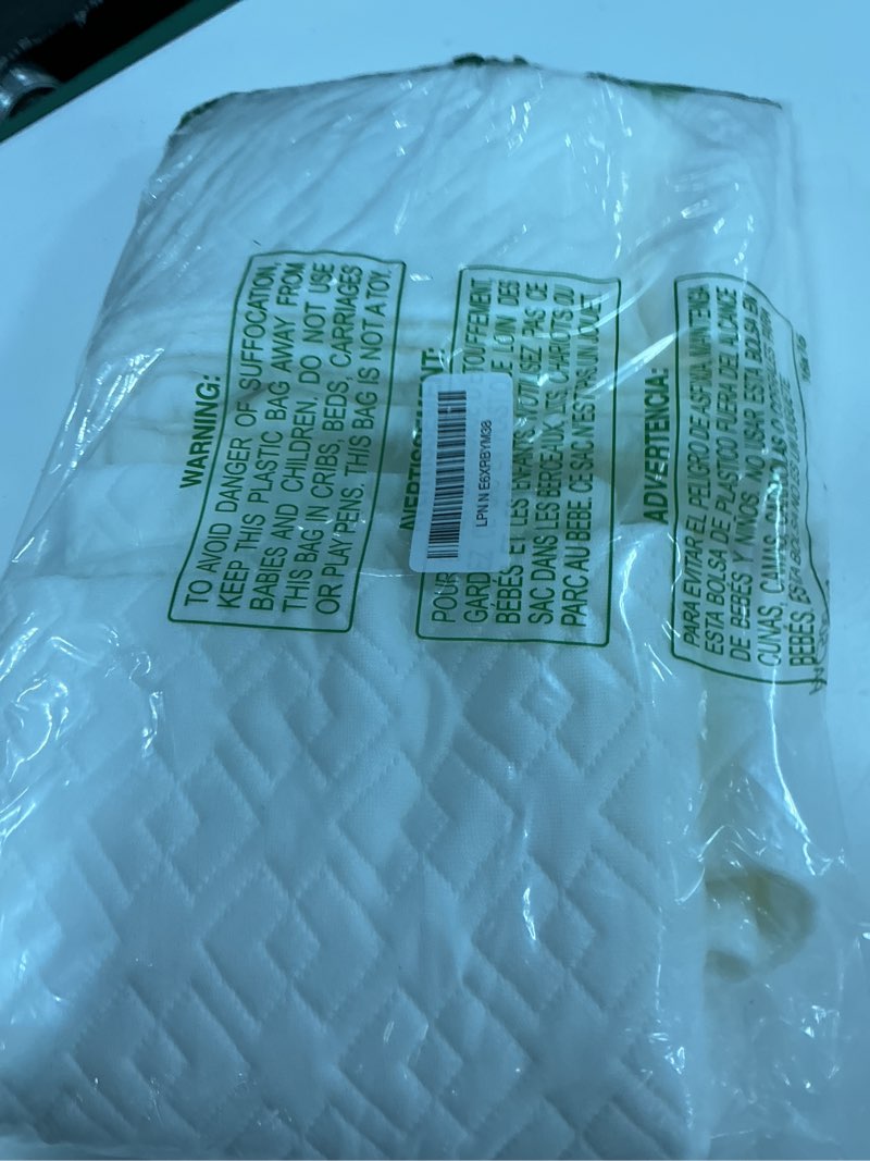 Condition photo showing Good Condition for coolshields pillow protector (2 pack) queen – waterproof zippered pillow covers, hypoallergenic, premium pillowcase encasement for better sleep tencel queen - 20" x 30" 2