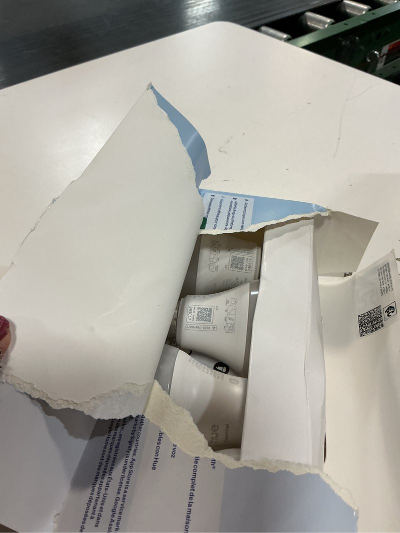 Condition photo showing Good Condition for philips hue essential smart led a19 bulb, white and color ambiance, e26 base, 8.8w, 2200k-6500k, 800 lumens, dimmable, works with alexa, google, and apple home, 4-pack 4 pack