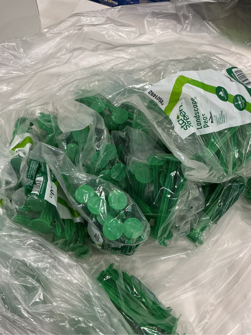 Condition photo showing New/Like New for sta-green 20-pack 4.5-in plastic anchor landscape stake