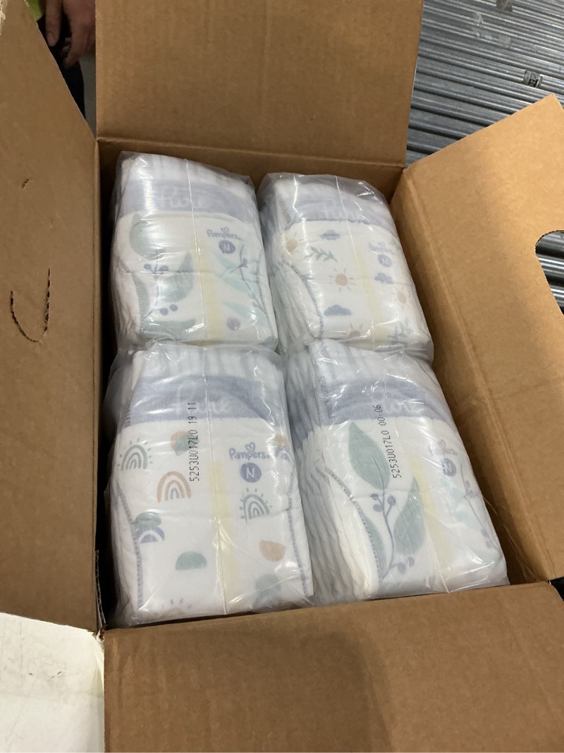 https://lotting-media.assets.bidfta.com/lotting_164eb2a0-ae51-4e50-9302-0a2136bed9f4