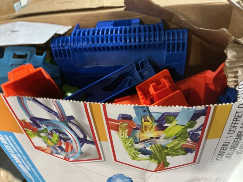 Condition photo showing As Is for hot wheels mid-air crash track set