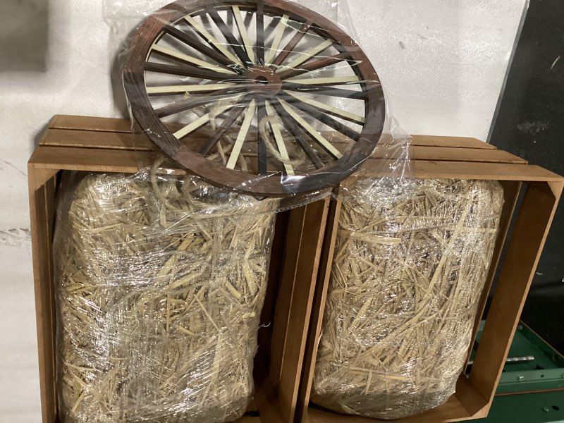 GliCraft 6 Pack 13 x 9 x 6 Inch Straw Hay Bale Stack Decoration Set Rustic Wooden Wagon Wheel Natura