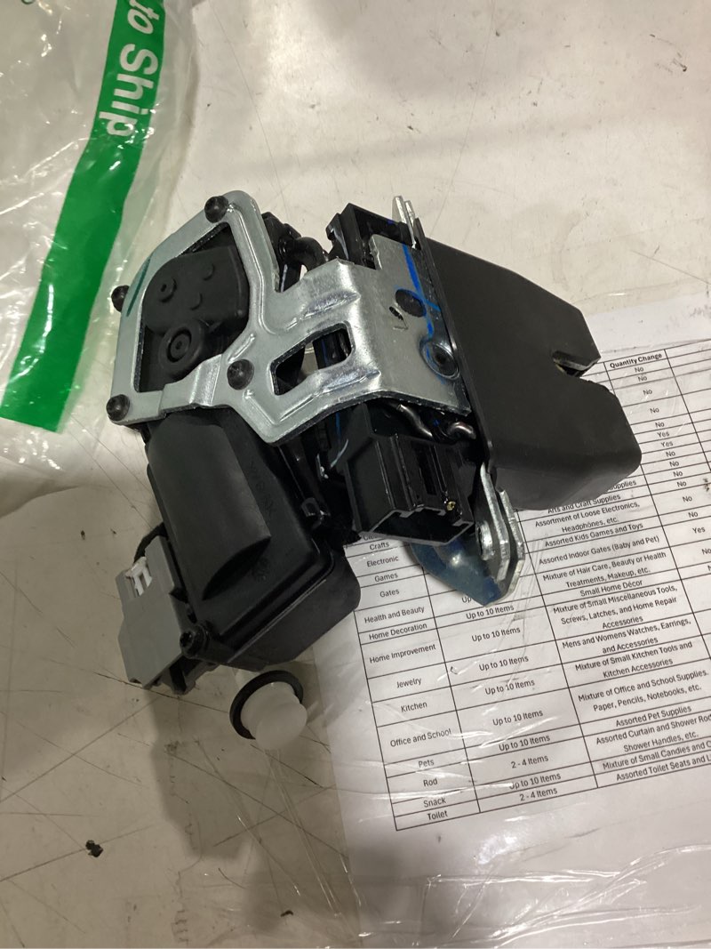 Condition photo showing Good Condition for liftgate trunk lock actuator tailgate latch assembly - compatible with 2015-2020 ford edge, 2020-2021 escape, 2020 explorer, lincoln mkx nautilus navigator - replaces fa1z-7443150-b ds7z-7443150-b small 15-20 ford / lincoln