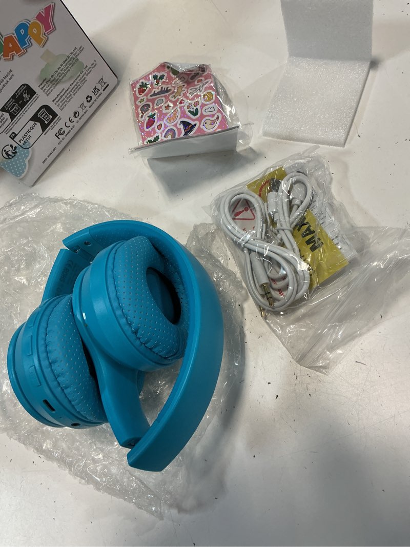 Condition photo showing Good Condition for midola kids bluetooth headphones 68h play time,volume limit 85/94db, foldable lightweight wireless over-ear headphone for kid toddler child pad tablet,headsets with built-in mic blue