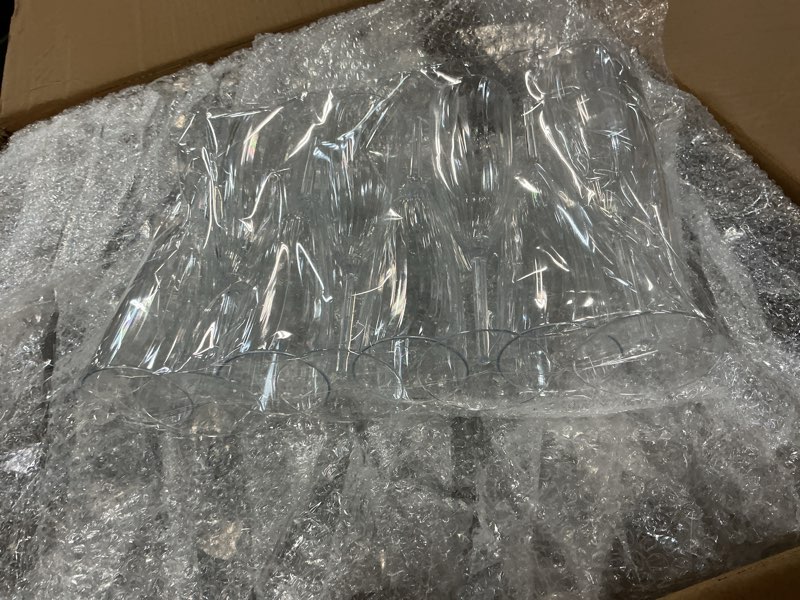 Condition photo showing Good Condition for gerrii disposable plastic champagne flute plastic flutes clear champagne glasses disposable ideal for home daily wedding toasting drinking party supplies(144 pcs)