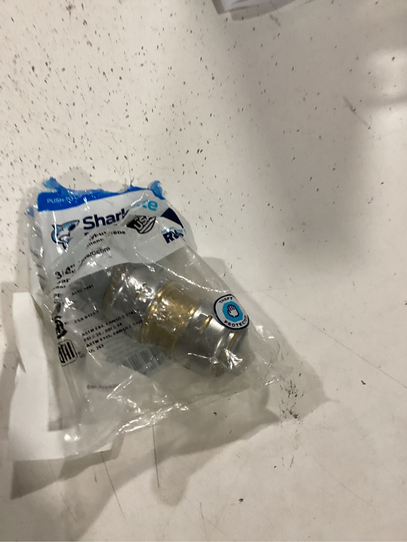 Condition photo showing New/Like New for sharkbite max 3/4-in push-to-connect polybutylene transition coupling