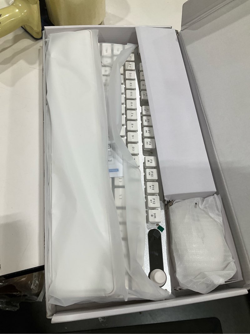 Condition photo showing Good Condition for Wireless Keyboard and Mouse Combo - 9 Backlit Effects, Wrist Rest, Double-Shot Keycaps, Metal Panel, Long-Lasting Rechargeable, 2.4G Keyboard Mouse Set for Windows Mac PC Laptop – Sablute (White)