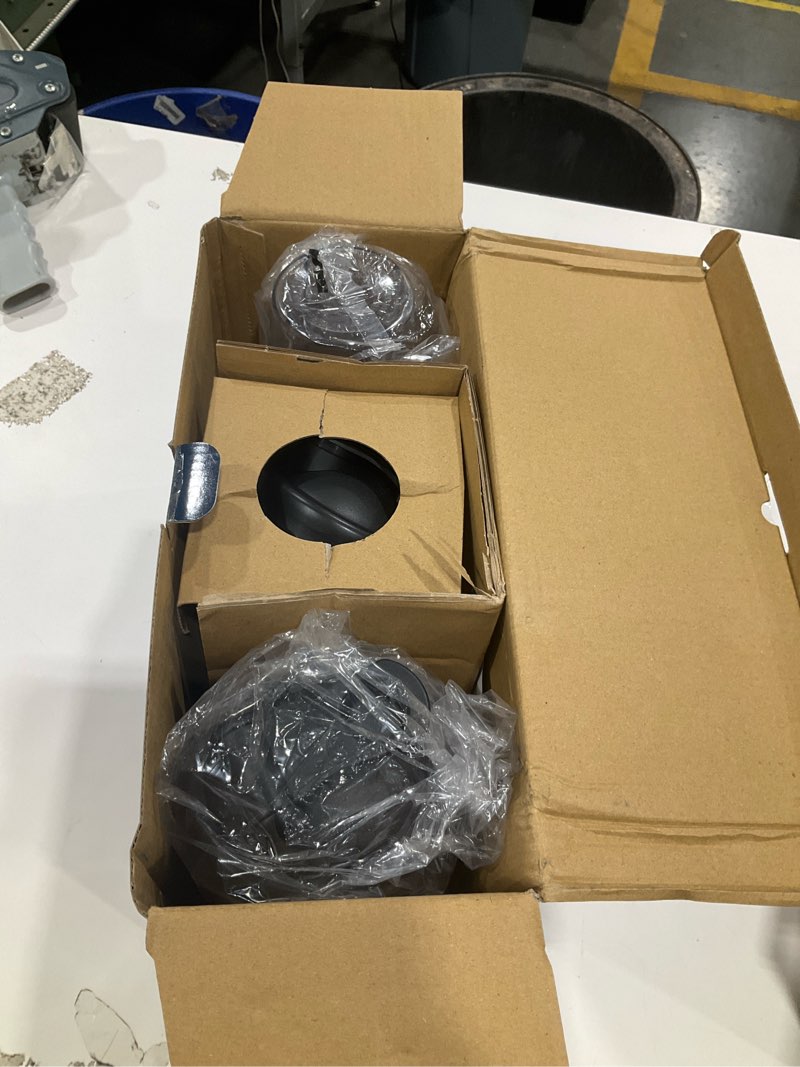 Condition photo showing Good Condition for icucina smoothie blender, personal blender for shakes and smoothies, 700w pulse technology single serve blenders with 2 x 28oz protable cups for ice crush, frozen fruit drinks personal blender with 2 cups