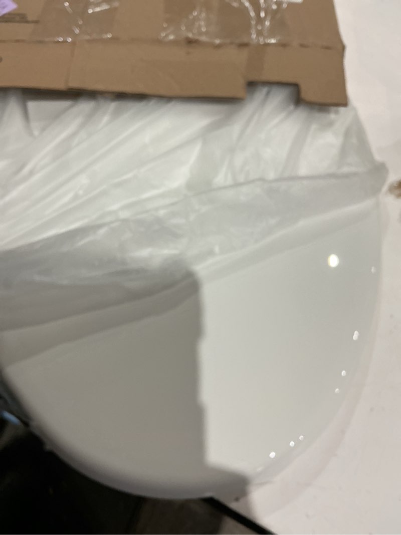 Condition photo showing Good Condition for bemis 7300slec slow close toilet seat, easy clean hinges and durable plastic seat, made in usa, elongated, white