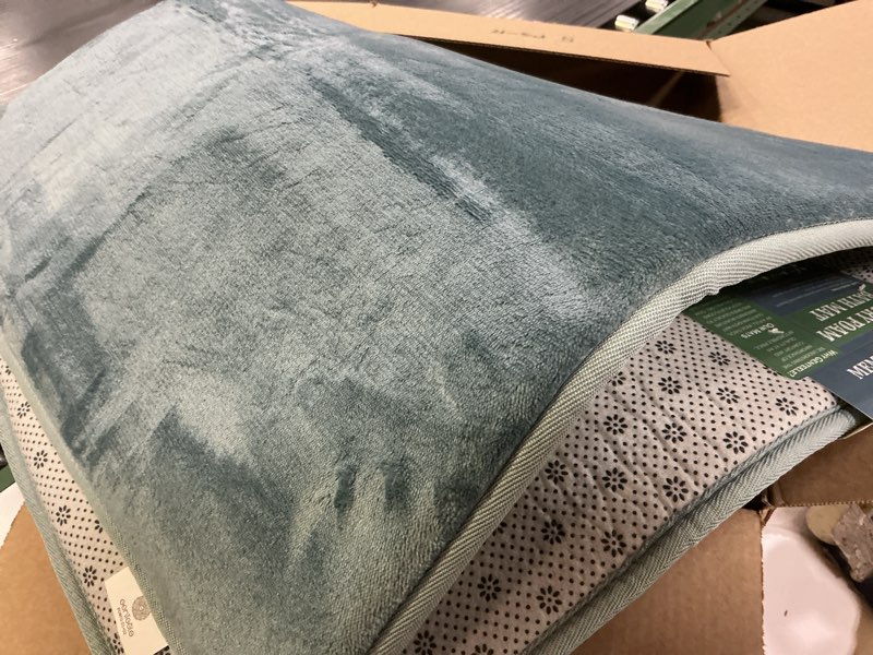 Condition photo showing Good Condition for genteele memory foam bath mat non slip absorbent super cozy velvet bathroom rug carpet (24 inches x 48 inches, smoke blue) 24" x 48" smoke blue
