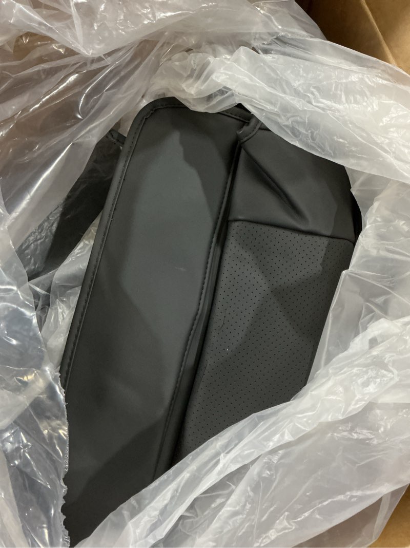 Condition photo showing Good Condition for Xipoo 7 Seats Seat Covers Compatible with 2020-2025 Toyota Highlander Seat Protector PU Leather Replacement for 2020-2025 Toyota Highlander Accessories(Fit 2020-2025 W/Second Row Captain Chair, Black) Black Fit 2020-2025 W/ Second Row Captain Chair