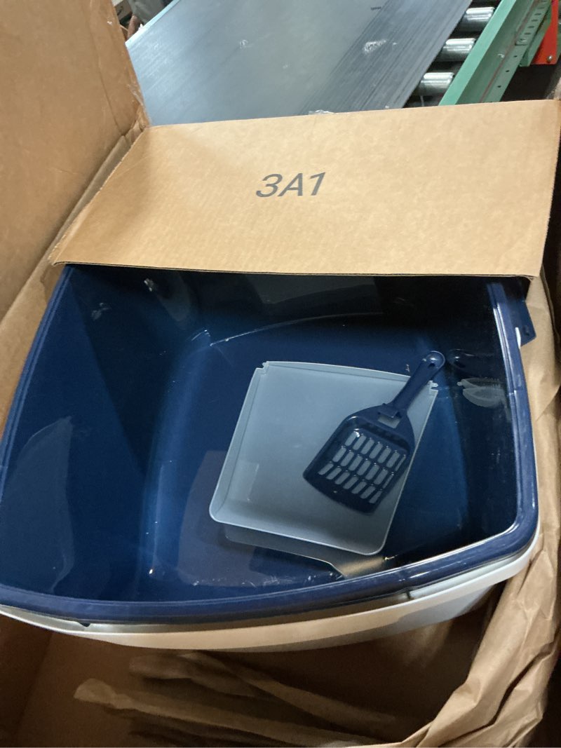 Condition photo showing Good Condition for IRIS USA Cat Litter Box, Large Enclosure with Front Door Flap and Scoop, Covered Box with Handle and Buckles for Portability and Privacy, Navy/White