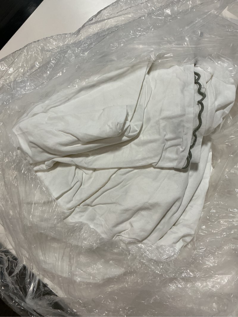 Condition photo showing As Is for organic crisp percale scallop sheet set, king, white/dried sage