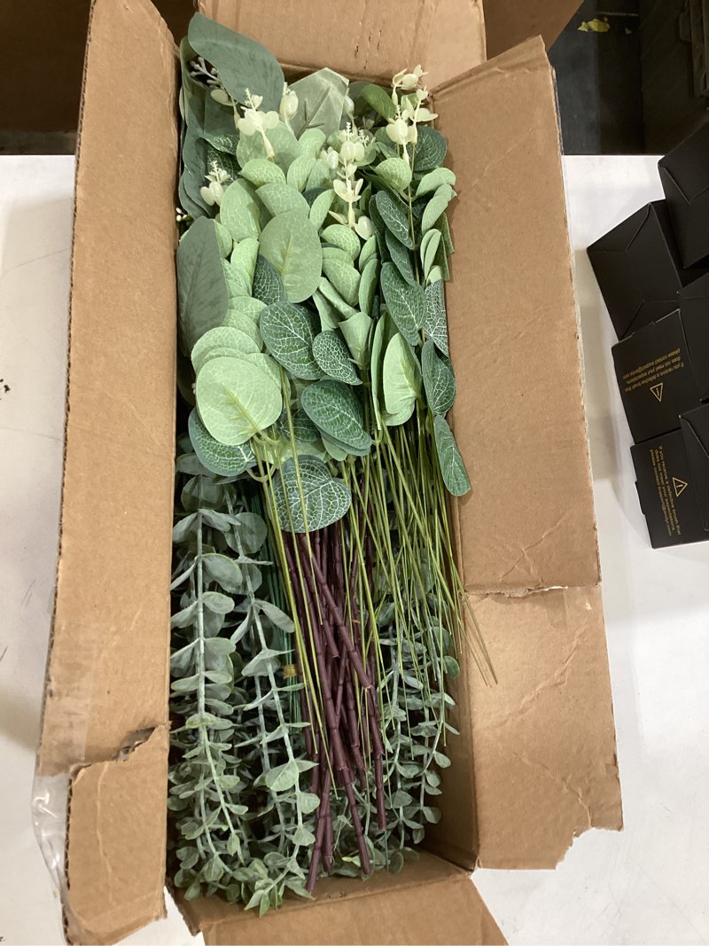 Condition photo showing Good Condition for lovemoon 130 pcs artificial mixed eucalyptusstems bulk, 5 kinds of faux greeneryeucalyptus leaves bulk for vase wedding diy bouquets floral arrangement home decor (130, green) green 130