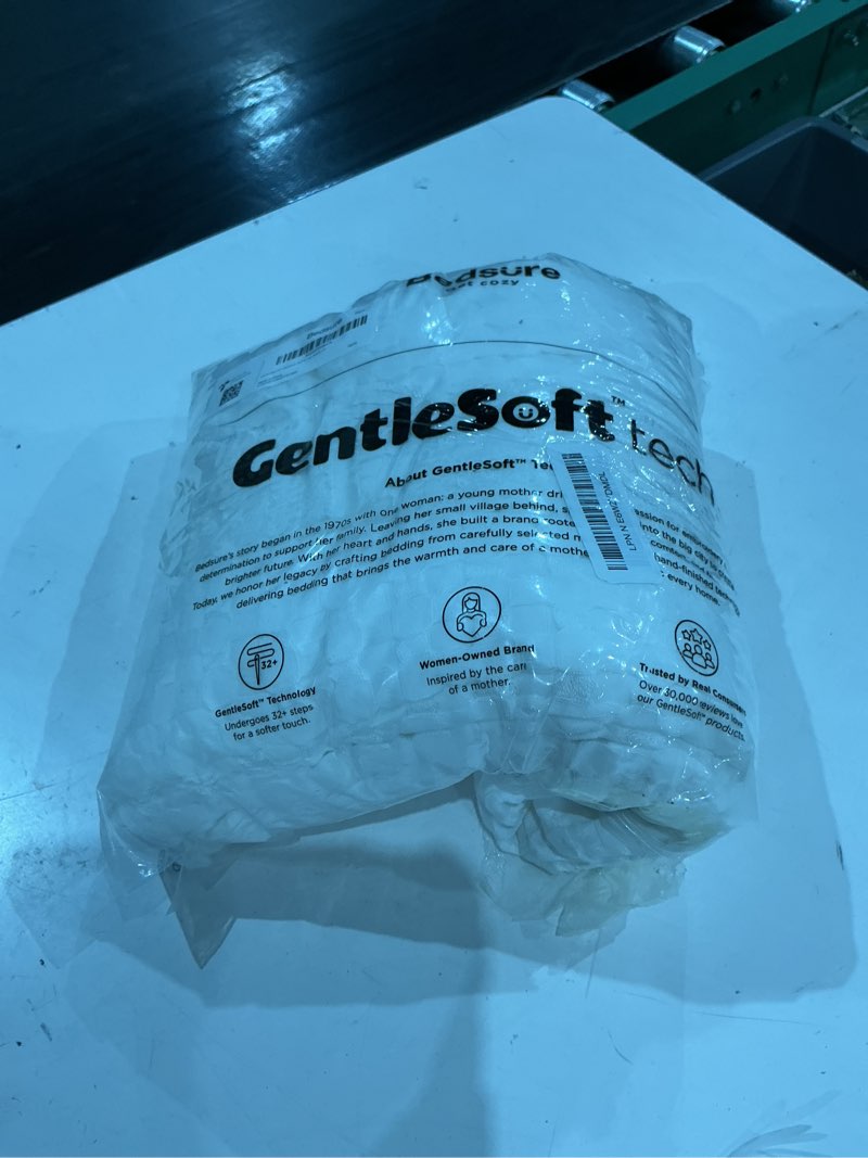 Condition photo showing Good Condition for bedsure cooling waffle queen size blanket - lightweight cotton summer blanket of rayon derived from bamboo for hot sleepers, luxury throws for bed, couch and sofa, ivory, 90x90 inches ivory queen (90" x 90")