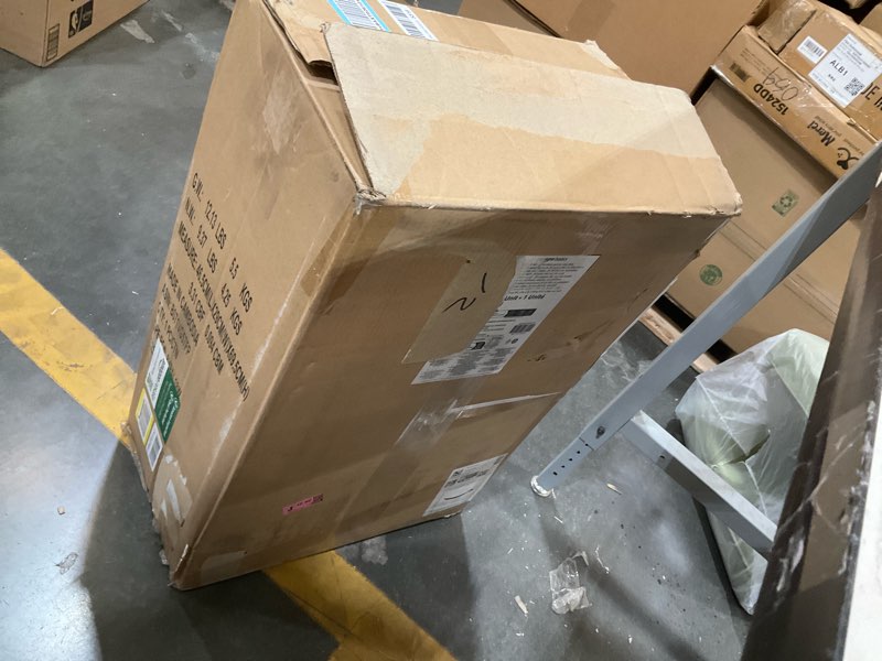 Condition photo showing Good Condition for Amazon Basics 26" Hardside Medium Checked Luggage, Hardshell Suitcase With Wheels, Expandable For Up to 15% More Space, With Scratch-Resistant Surface, Four Multi-directional Wheels, Navy Blue Navy Blue Medium Checked