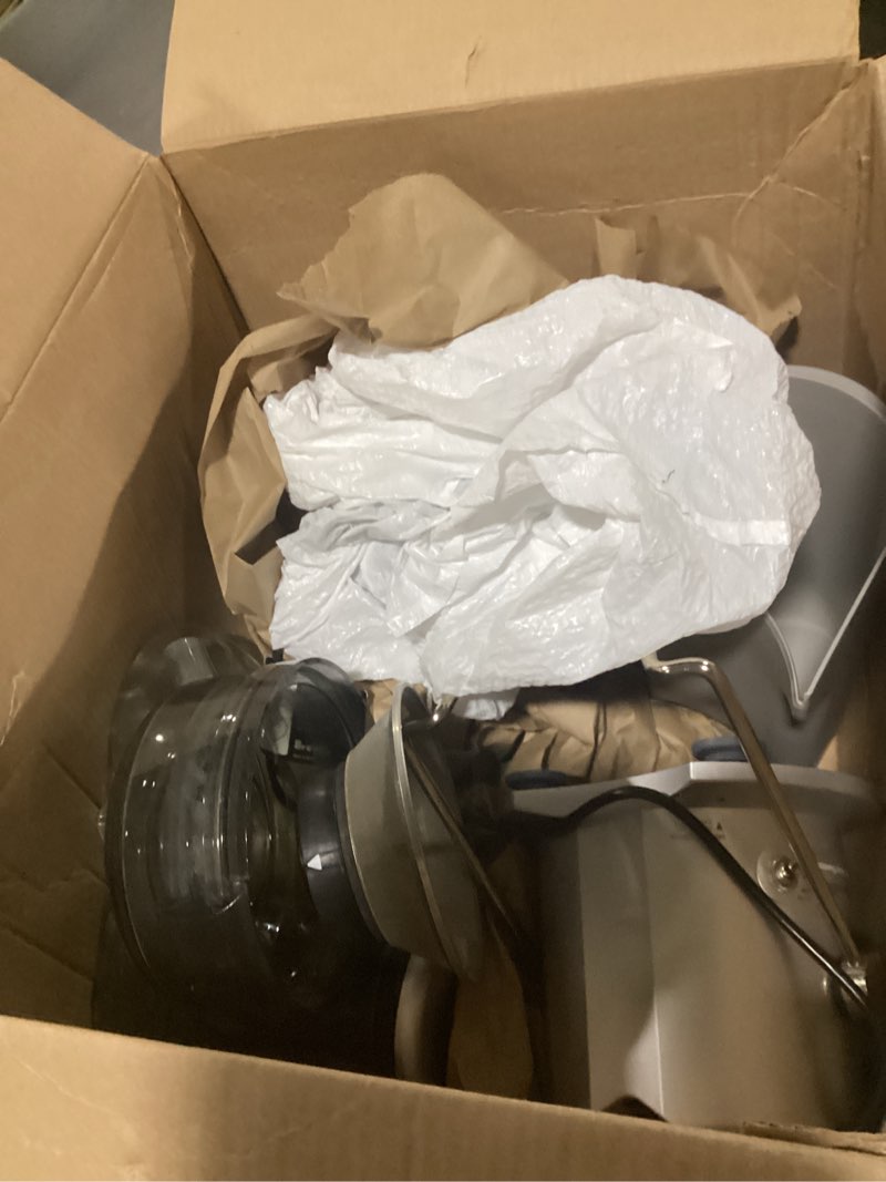 Condition photo showing As Is for breville juice fountain plus je98xl, silver painted silver one size