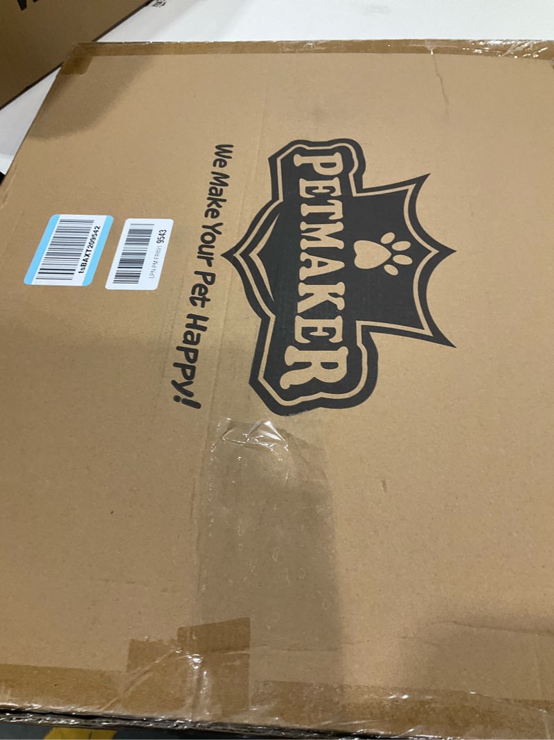 Condition photo showing Good Condition for Pet maker grass