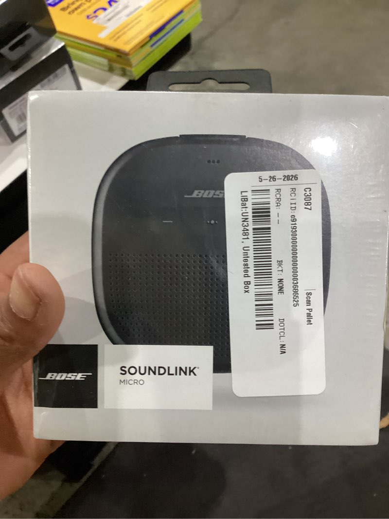 Condition photo showing Good Condition for bose soundlink micro portable waterproof bluetooth speaker, black