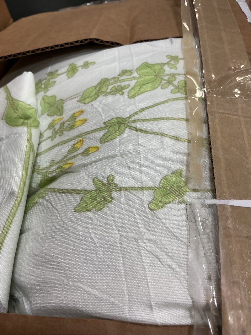 Condition photo showing As Is for joyreap 3pcs botanical comforter set twin, flowers n leaves print on green tint, smooth soft microfiber bedding comforter set for all season, 1 comforter n 2 pillow shams, 68x88 inches leaves01 twin (68"x88")