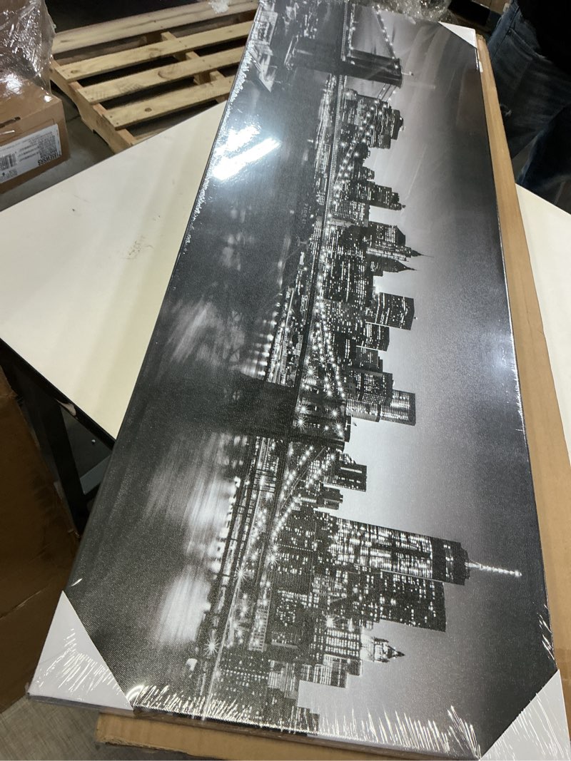 Condition photo showing Good Condition for biuteawal - black and white brooklyn bridge canvas wall art new york city picture print manhattan night skyline painting on canvas modern home office wall decoration ready to hang