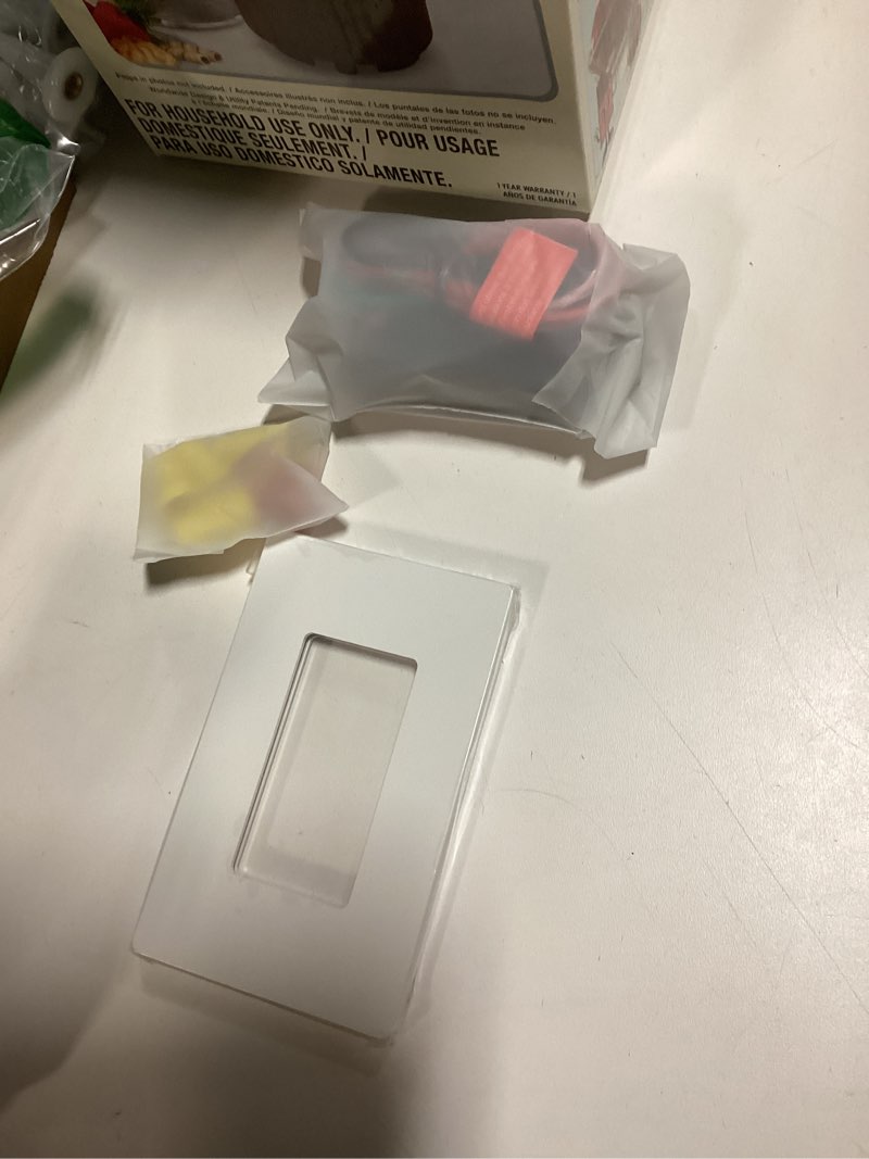 Condition photo showing New/Like New for BESTTEN 0-10V Dimmer Light Switch, Super Slim Low Voltage Dimmer Switch for Dimmable LED Lights, Single-Pole or 3-Way, Screwless Wallplate Included, ETL Listed, White with Screwless Wall Plate 1