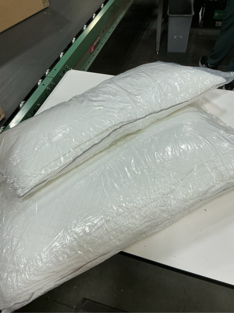 Condition photo showing Good Condition for JOLLYVOGUE Pillows King Size Set of 4, Oeko-Tex Certified Bed Pillows for Side, Back, and Stomach Sleepers - Medium Support Down Alternative Filling, Machine-Washable 4 King