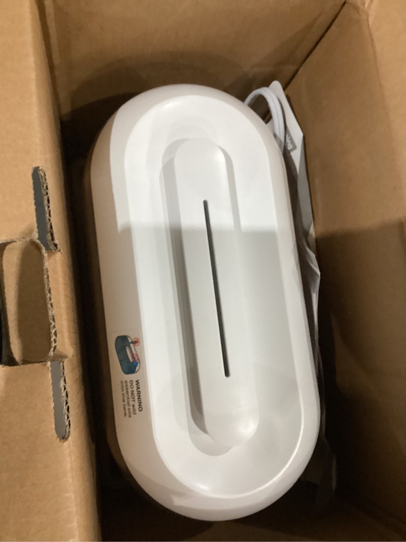 Condition photo showing Good Condition for Dreo Humidifiers for Bedroom, 4L Top Fill for Large Room, 36H Runtime, 28 dB Quiet Supersized Cool Mist Air Humidifier for Baby Nursery, Plants, Indoor, Night Light, Easy to Clean & Fill, White