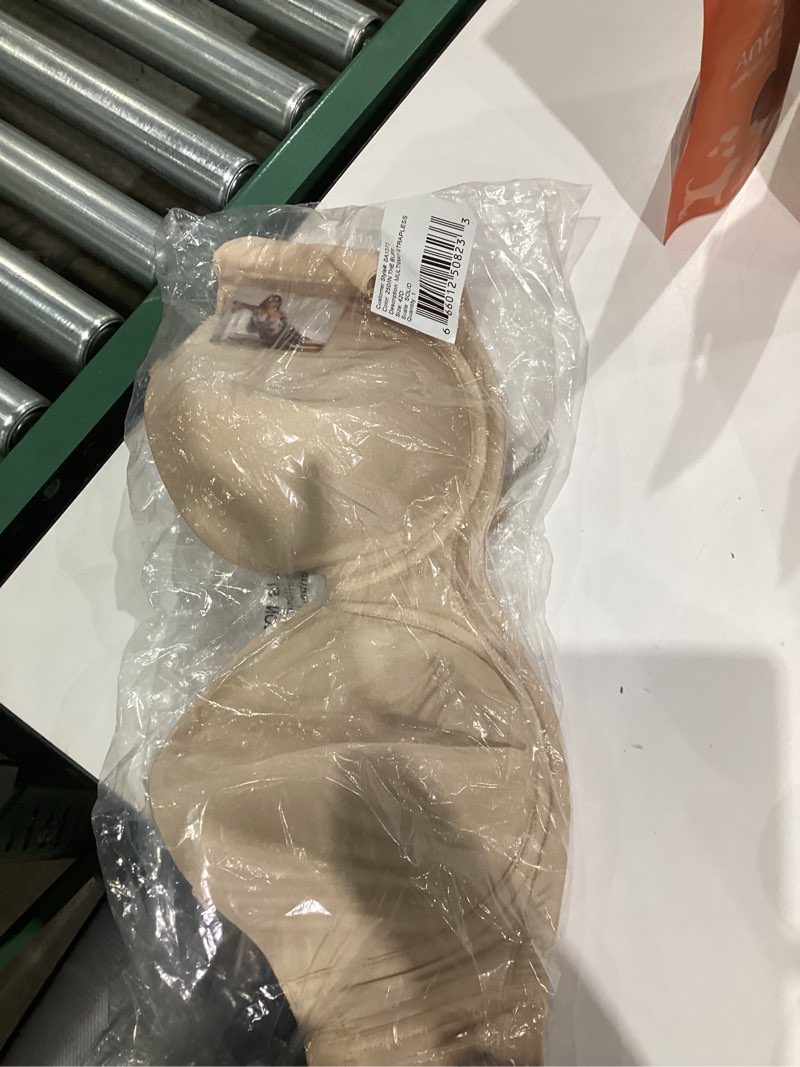 Condition photo showing New/Like New for Smart & Sexy womens Full Support Light Lined Strapless Bra 42D In the Buff