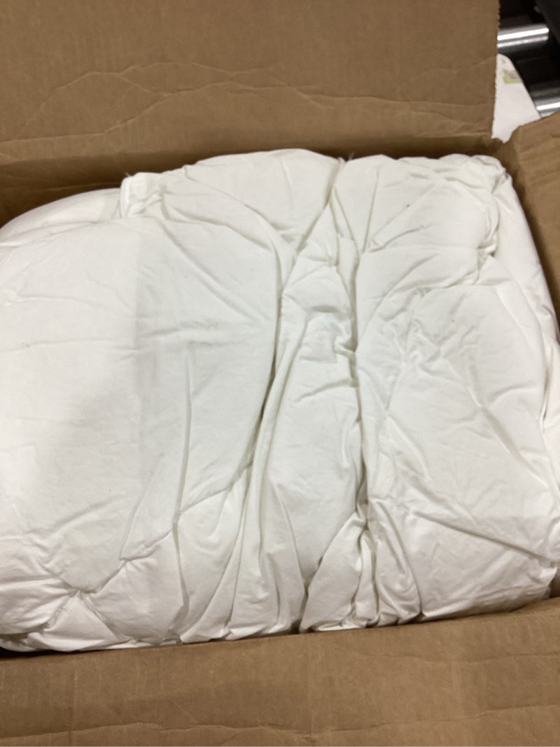 Condition photo showing As Is for 100% Cotton Cover Down Alternative Comforter Oversized Queen Size- Cloud Bed Comforter for All Season, Breathable White Comforter, Ultra-Soft Duvet Insert (98x98)