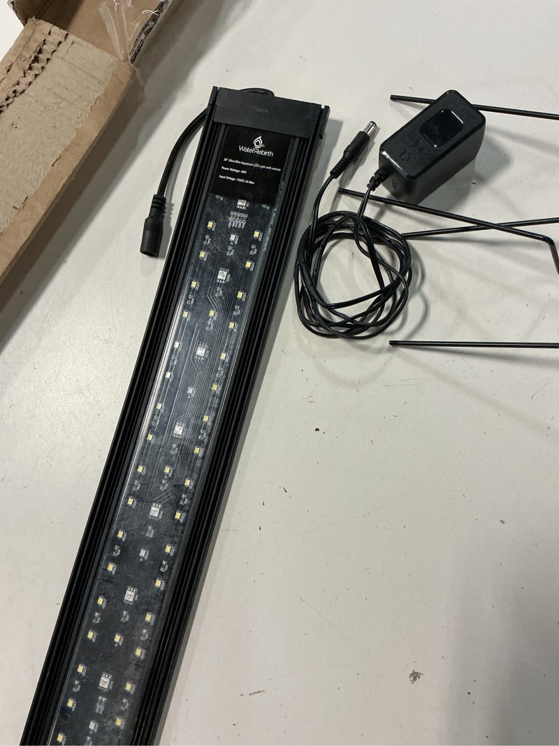 Condition photo showing As Is for water rebirth led aquarium light, full spectrum fish tank led light with aluminum alloy shell extendable brackets (30-36 in)