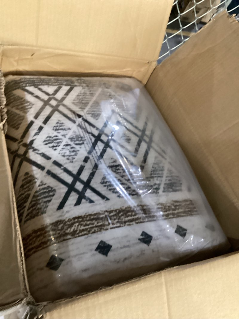 Condition photo showing New/Like New for BESTSWEETIE 9x12 Area Rugs for Living Room Washable Moroccan Farmhouse Neutral Geometric Low Pile Non-Slip Soft Print Pattern Rug for Bedroom Kitchen Dining Room Entryway Black/Brown Black/Brown 9' x 12' (Rectangular)