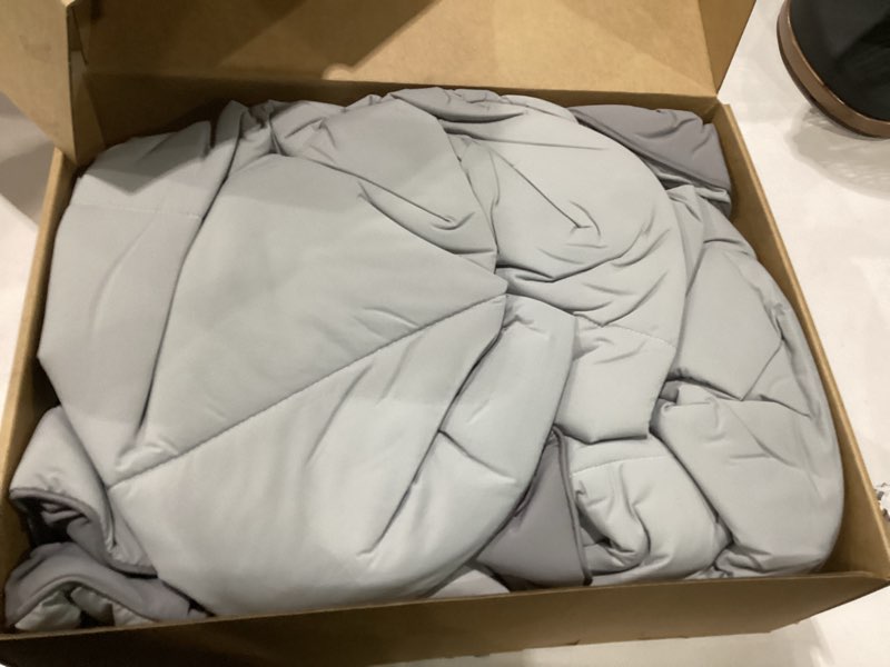 Condition photo showing As Is for rest® evercool® cooling comforter, twin/twin xl, blanket for hot sleepers, all season bedding to keep cool for night sweats, breathable lightweight blanket, 68"x90" inches, cool gray cool gray twin / twin xl (68"x90")