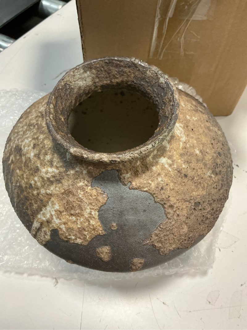 Condition photo showing Good Condition for wabi sabi rusty vintage vase, 6.1" tall wabi sabi decor rustic farmhouse pottery vase for centerpiece, textured pottery flower vases for home decorative, table, living room, bedroom, bathroom, kitchen black brown 6.1 in