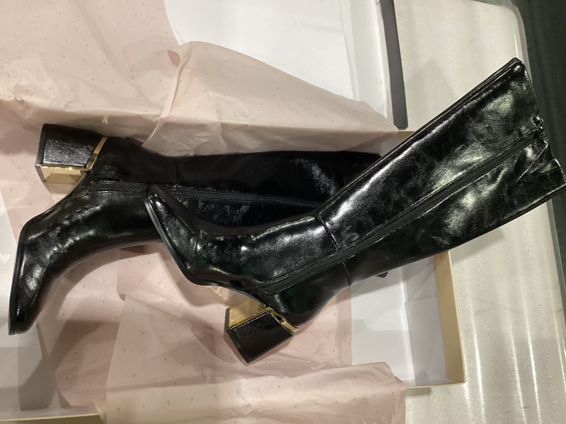 Condition photo showing New/Like New for BCBGeneration Women's Seena Fashion Boot 6 Black